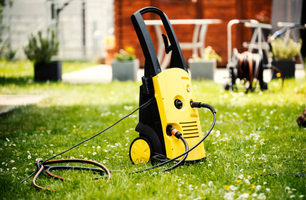 Best Playground Equipment Cleaning  in Salisbury, NY